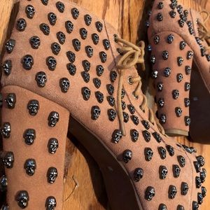 Jeffrey Campbell Litas - tan with skulls